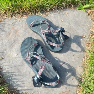 Chaco sandals women size 9
